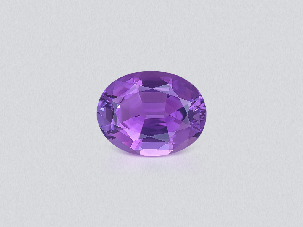 Améthyste de 8,30 carats taille ovale à facettage de précision, Afrique Image №1