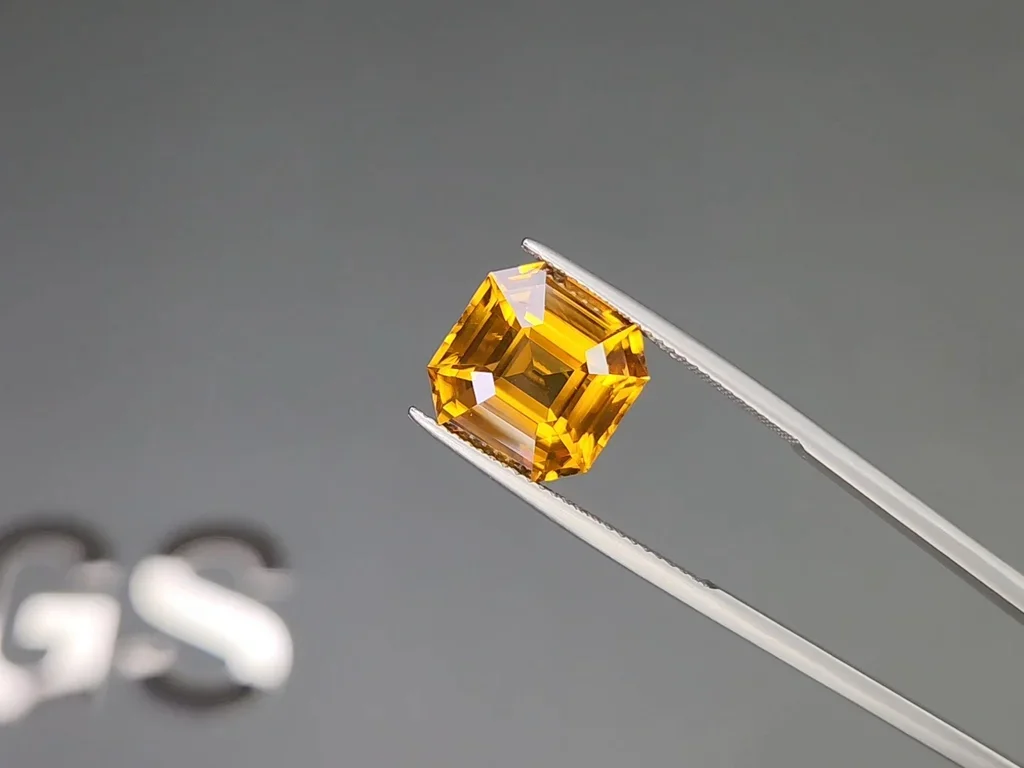 Octagon cut yellow zircon 9.91ct, Madagascar  Image №3