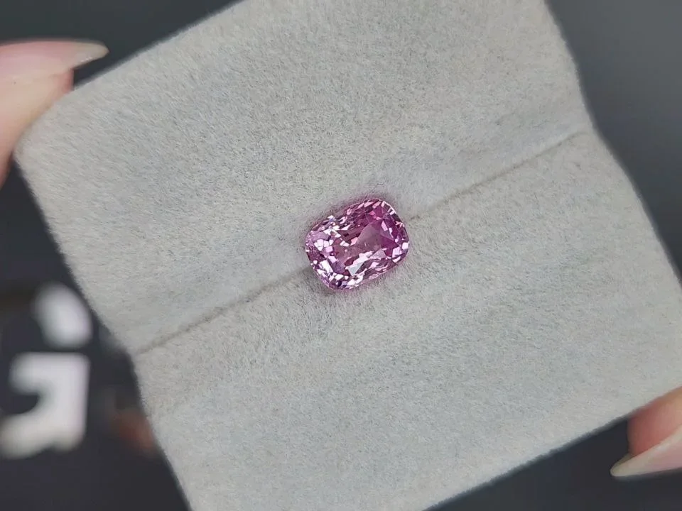 Saphir rose taille coussin non chauffé 2,14 carats, Sri Lanka Image №4