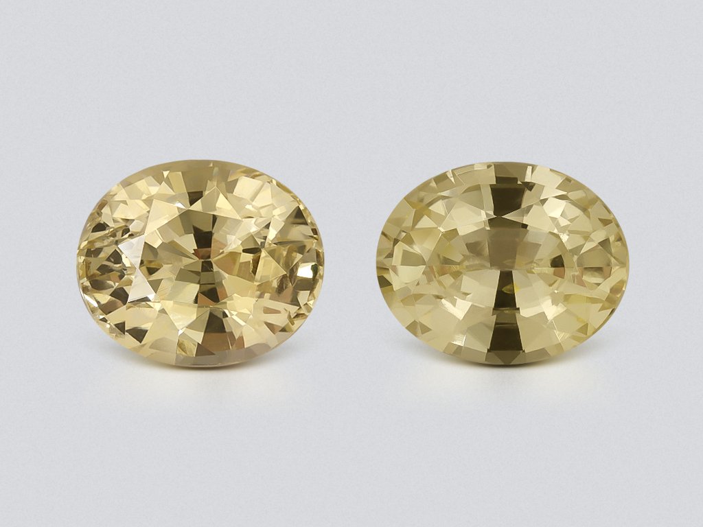 Par de zafiros amarillos de talla ovalada sin calentar de 1,63 carats, Sri Lanka Image №1