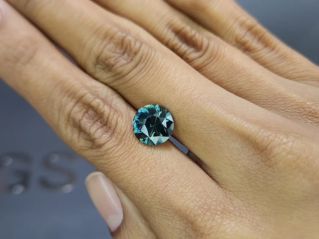 Sapphire Teal round cut 4.55 carats, Madagascar Image №2
