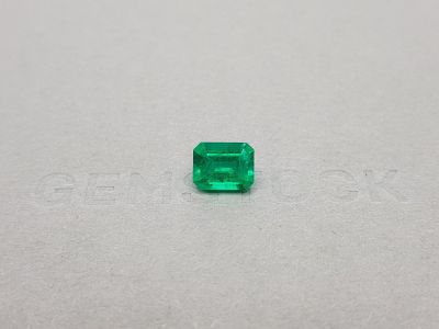 Colombian Vivid Green emerald 1.67 ct photo