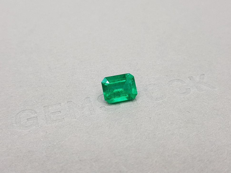 Colombian octagon emerald 1.67 ct Image №2