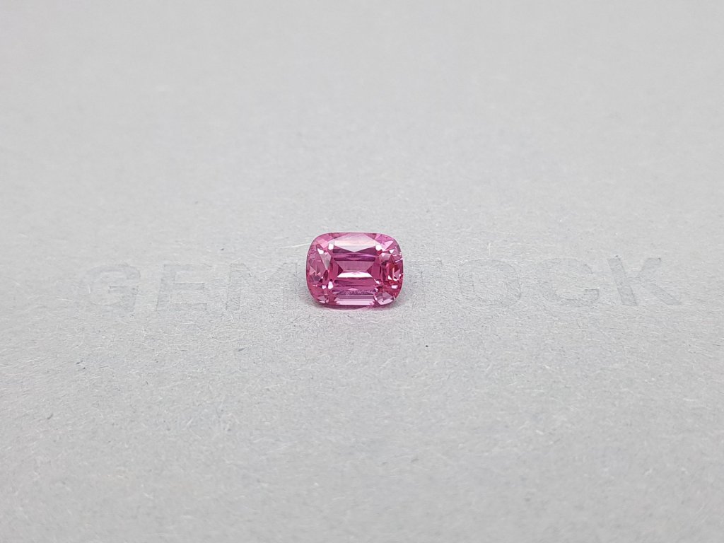Burmese hot pink spinel 1,94 carats Image №1