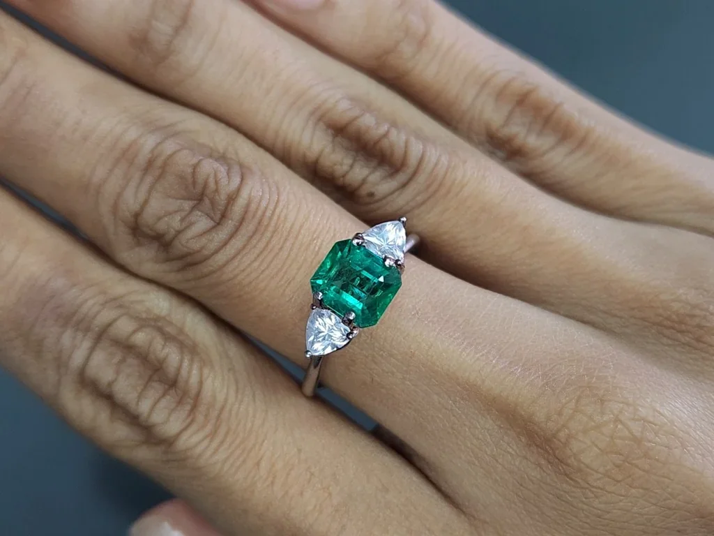 Smaragd im achteckschliff 1,72 karats, Sambia  Image №5