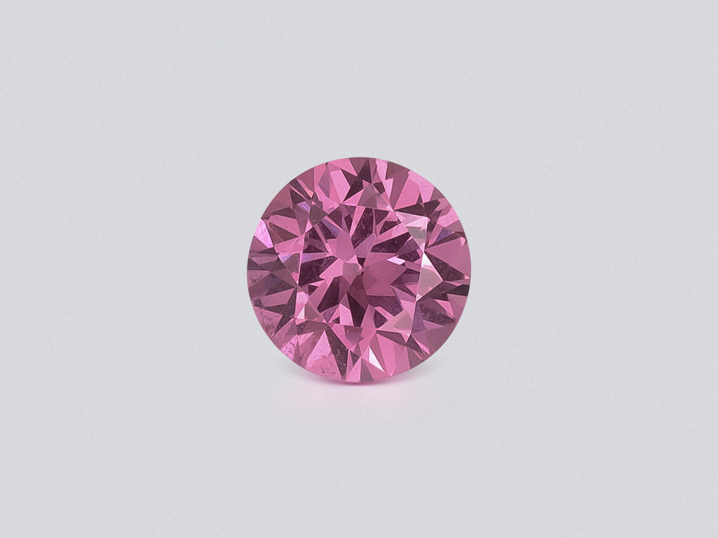 Grenat rhodolite, taille ronde 0,73 carat, Madagascar Image №1