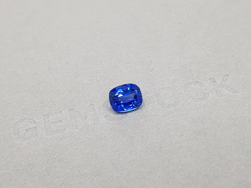 Cushion cut Royal Blue sapphire 1.52 ct, Sri Lanka Image №2
