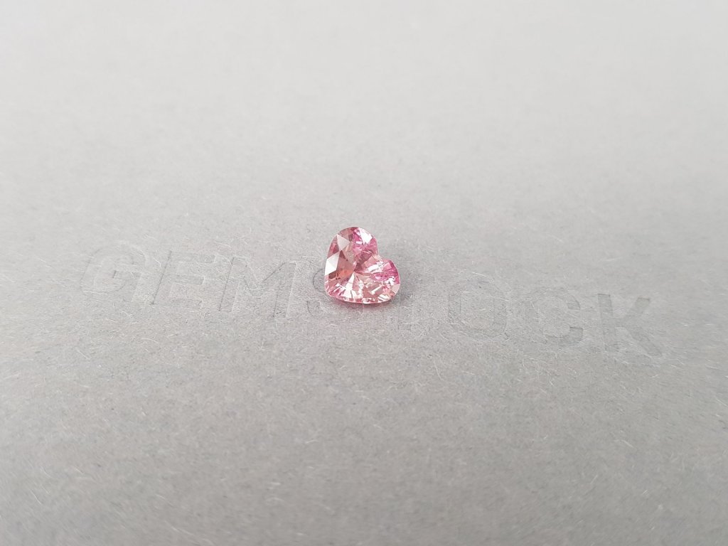 Untreated Padparadscha sapphire in heart shape 1.20 ct, Madagascar Image №3