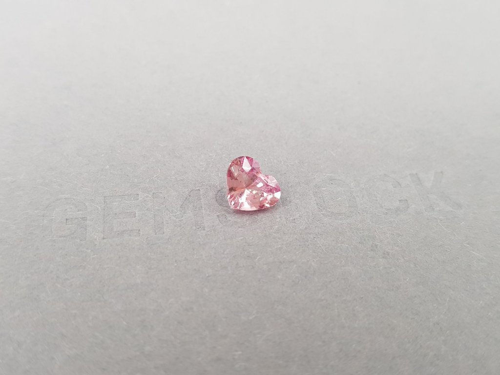 Untreated Padparadscha sapphire in heart shape 1.20 ct, Madagascar Image №2