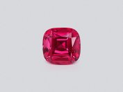 Spinelle Mahenge Vibrant Rose-Rouge taille coussin 5,72 carats, Tanzanie 