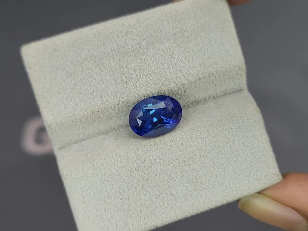 Saphir bleuet ovale non chauffé de 4,18 carats, Sri Lanka Image №4