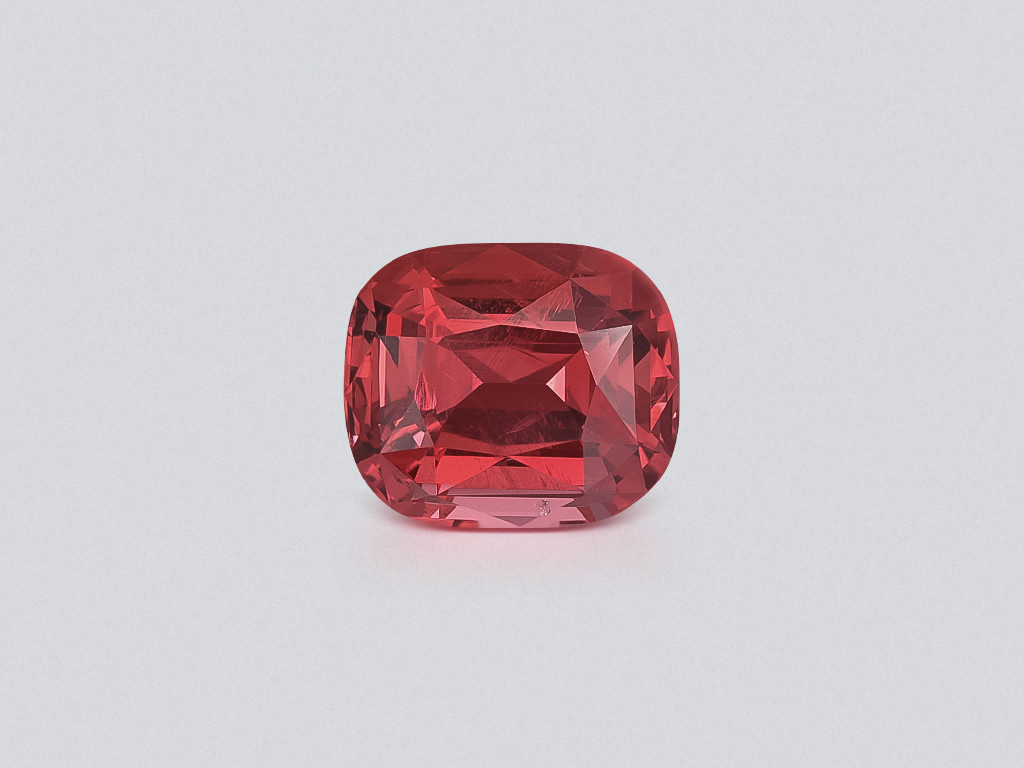 Garnet Malaya cushion cut 3.42 carats, Tanzania  Image №1