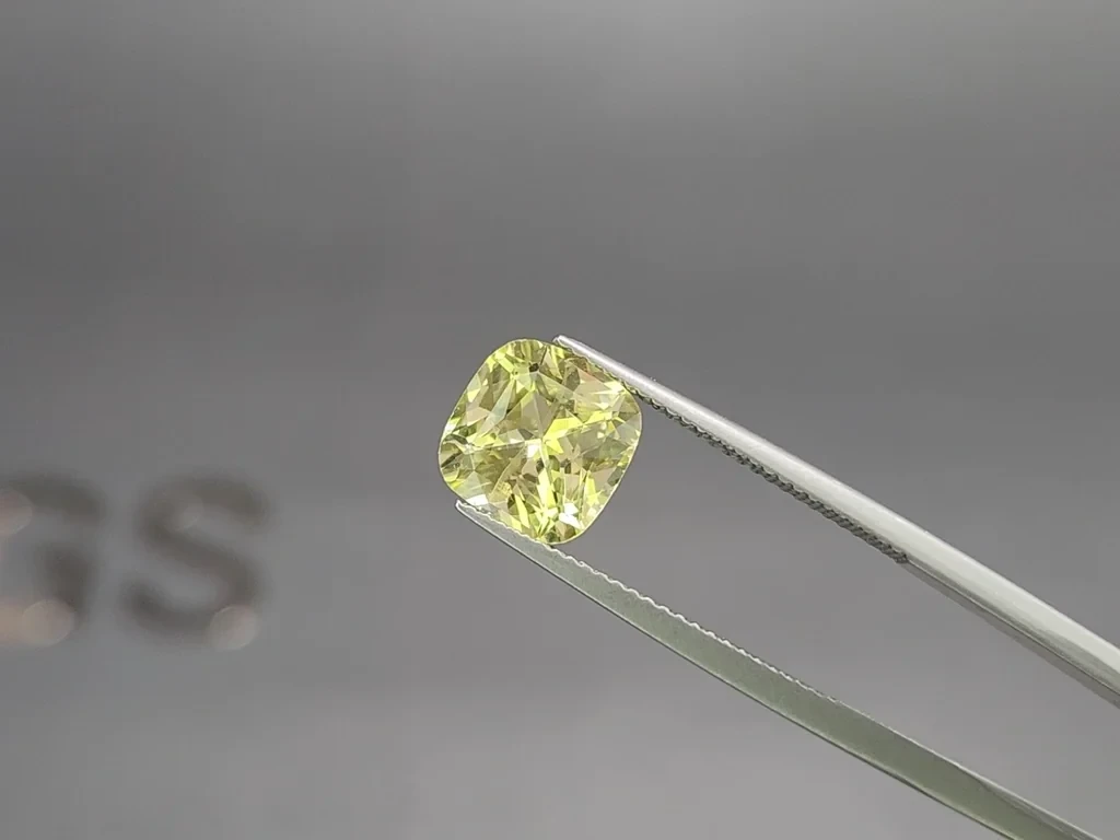 Chrysoberyll im cushion-schliff 3,51 karat, Sri Lanka Image №3