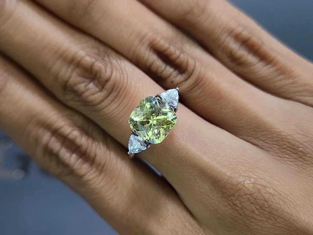 Chrysoberyll im cushion-schliff 3,51 karat, Sri Lanka Image №5