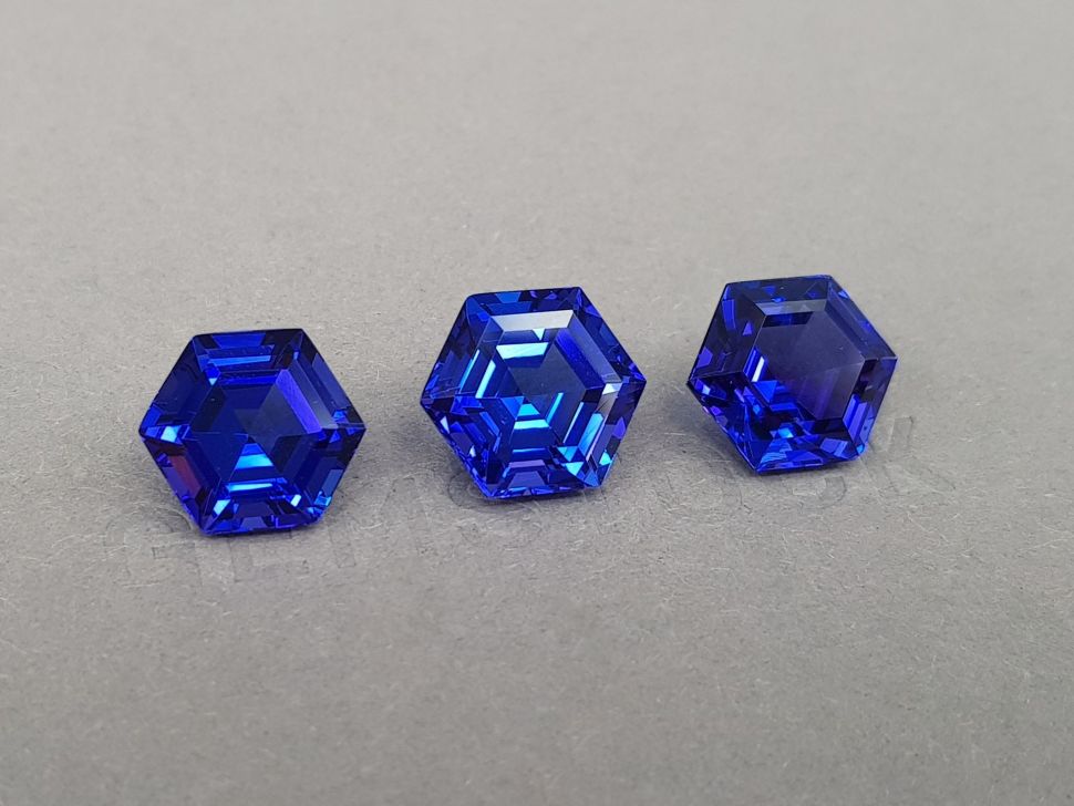 Set of Royal Blue tanzanites 21.66 ct in a hexagon cut, Tanzania Image №2