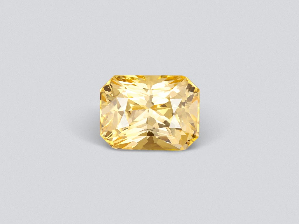 Golden color sapphire in radiant cut 5.06 ct, Sri Lanka Image №1