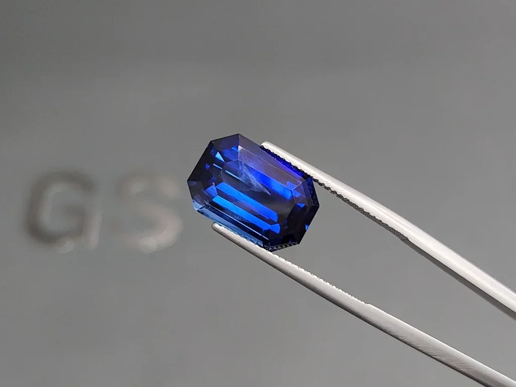 Anlage-saphir, ungeheizt, königsblau achteckschliff 15,20 karat, Burma (SSEF, GRS, GIA) Image №3