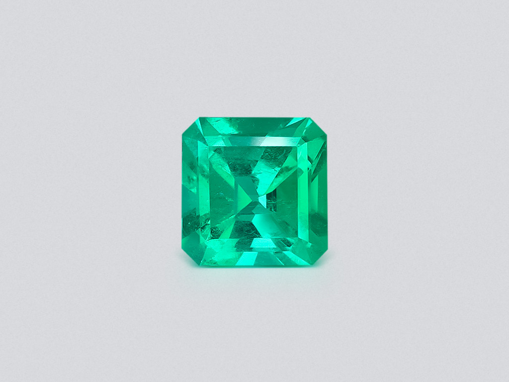 Emerald octagon cut 5.68 carats, Colombia Image №1