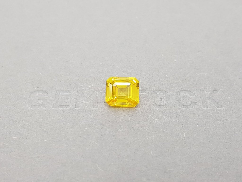 Octagon yellow sapphire 3.02 ct, Sri Lanka Image №1