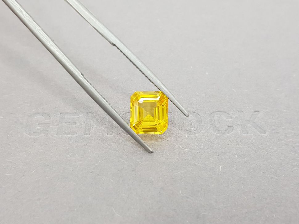 Octagon yellow sapphire 3.02 ct, Sri Lanka Image №4