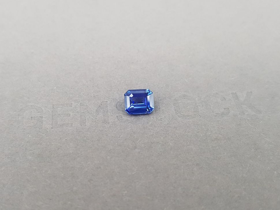 Cornflower blue sapphire in octagon cut 1.05 ct, Sri Lanka Image №2