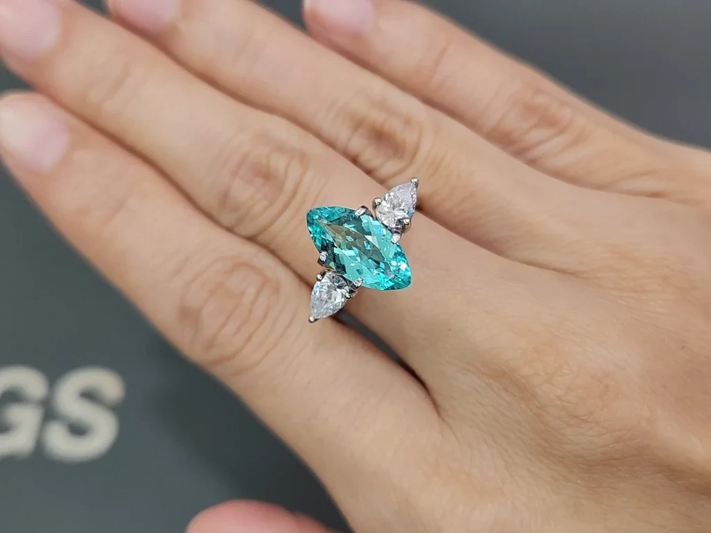Tourmaline Paraiba bleu néon taille marquise 2,20 carats, Afrique Image №5