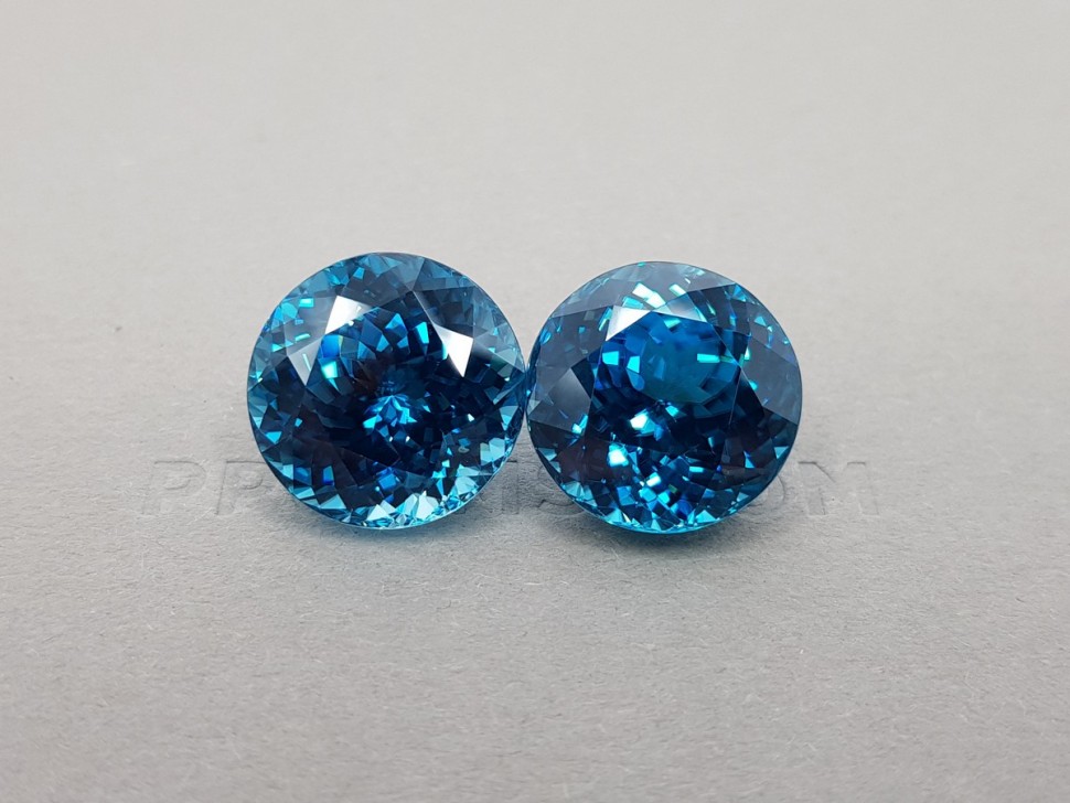Pair of large vivid blue zircons 39.75 ct, Cambodia Image №1