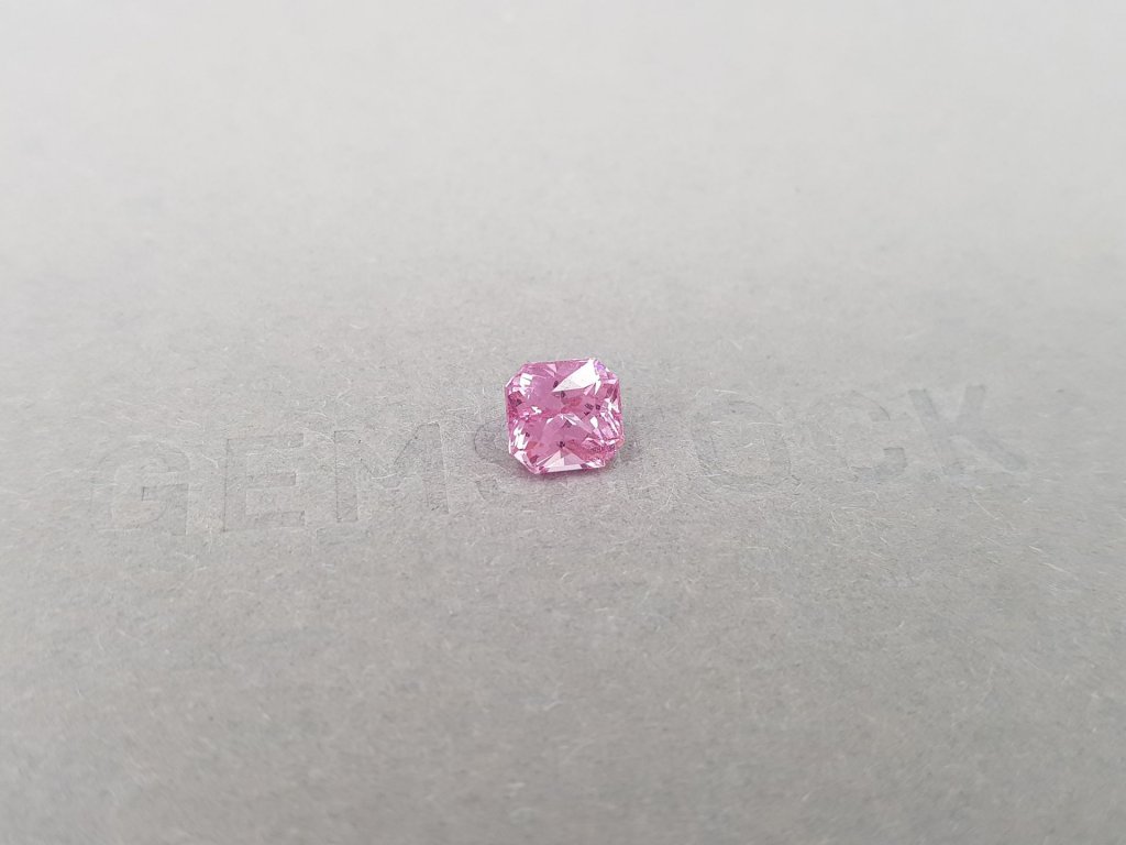 Radiant-cut pink spinel 1.42 ct from Tanzania Image №2