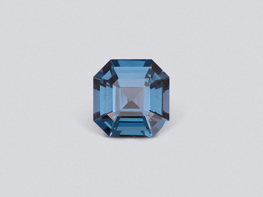 Сobalt blue spinel in octagon cut 1.01 ct from Tanzania Image №1