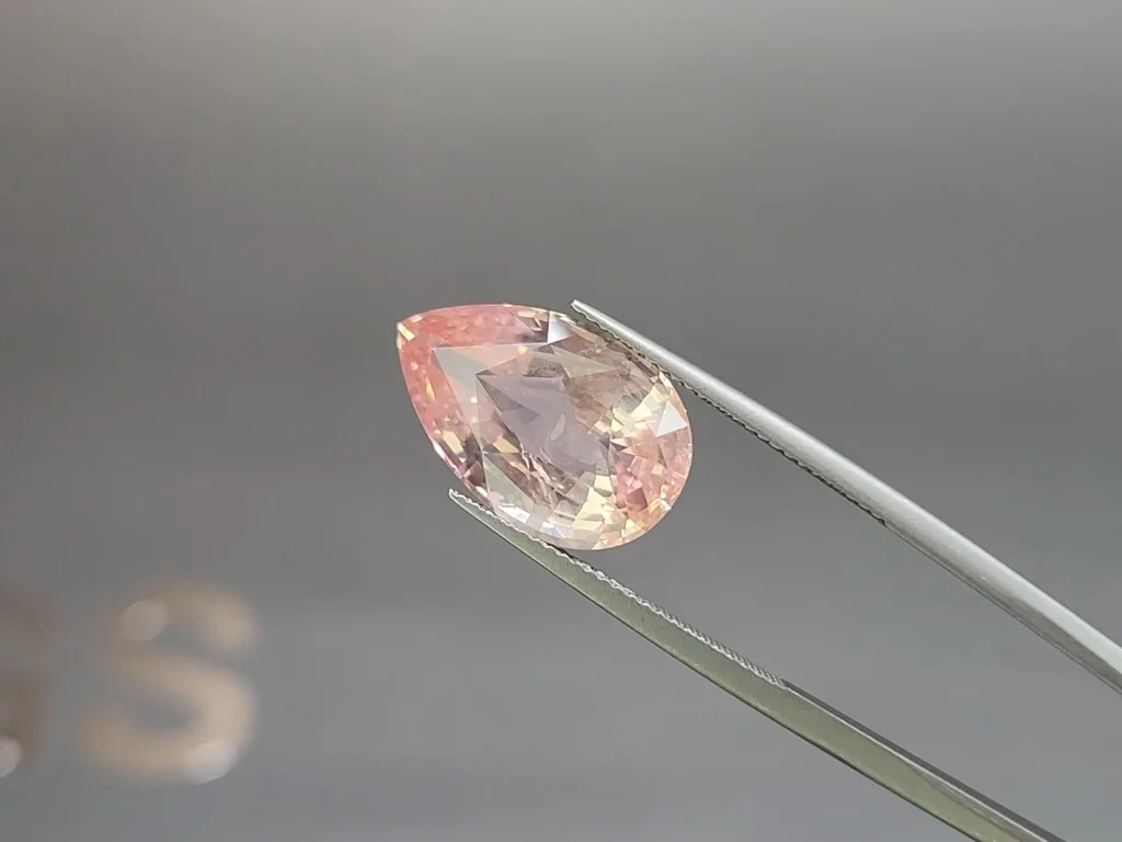 Saphir Padparadscha non chauffé taille en poire 11,62 carats, Sri Lanka Image №3