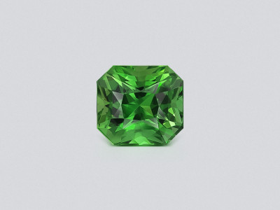 Grüner turmalin im radiant-schliff 4,18 karat, Afrika photo