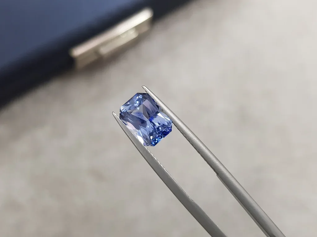 Blue unheated sapphire 3.08 ct octagon cut, Sri Lanka Image №2
