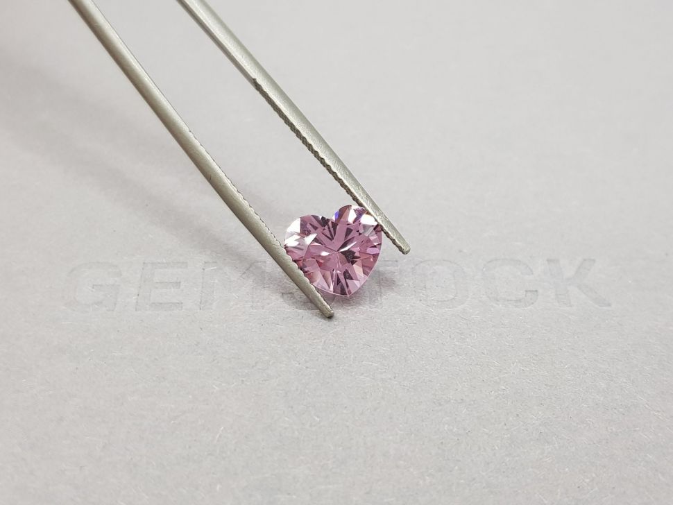 Pink spinel in heart cut 2.11 ct from Tanzania Image №4
