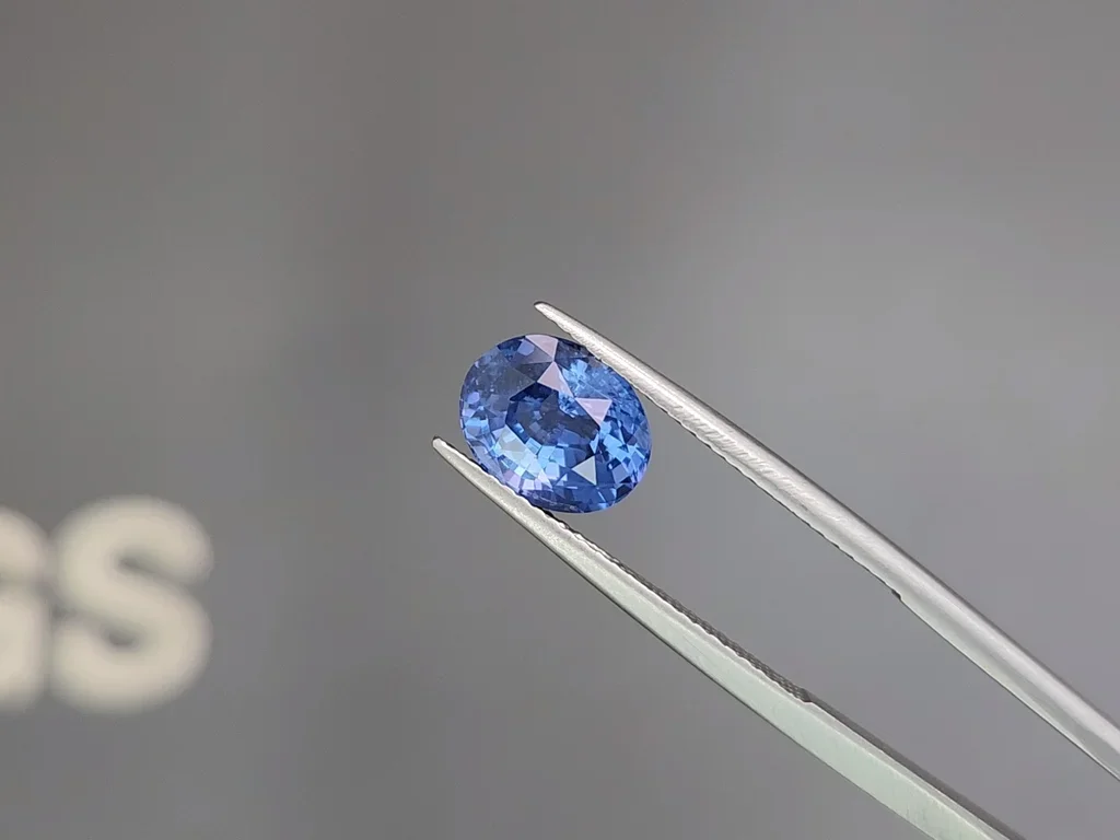 Spinelle de cobalt bleu taille ovale 3,02 carats, Tanzanie  Image №3