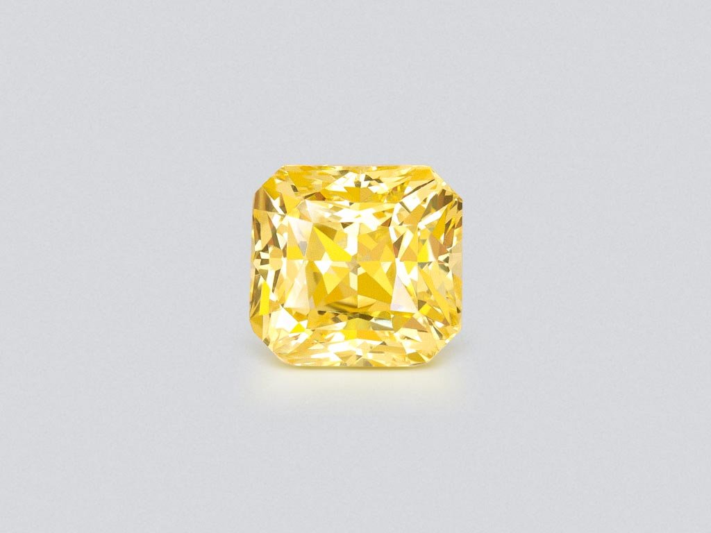 Saphir jaune vif non chauffé 3,01 carats, taille octogonale, Sri Lanka Image №1