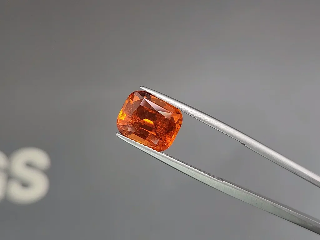 Vivid orange spessartine garnet 6.02 carats in cushion cut, Africa Image №3