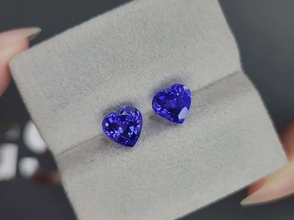 Paar herzgeschliffene tansanite 4,47 karat, Tansania  Image №4