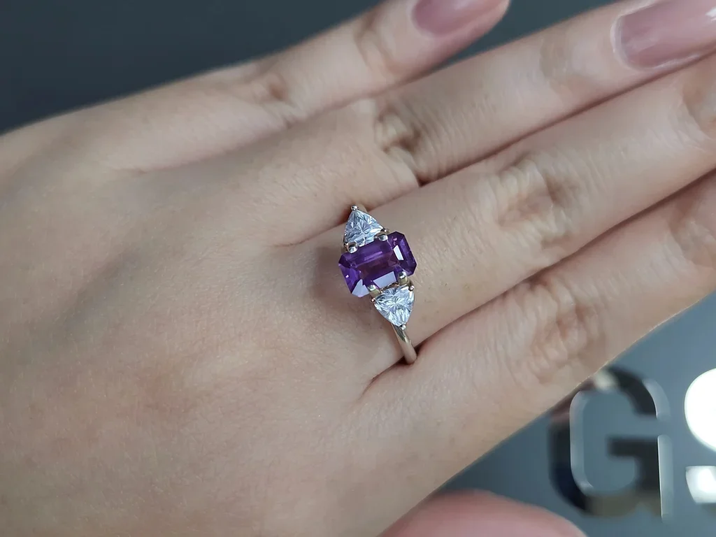 Unbeheizter saphir violetter im achteckschliff 1,14 carats, Sri Lanka Image №5