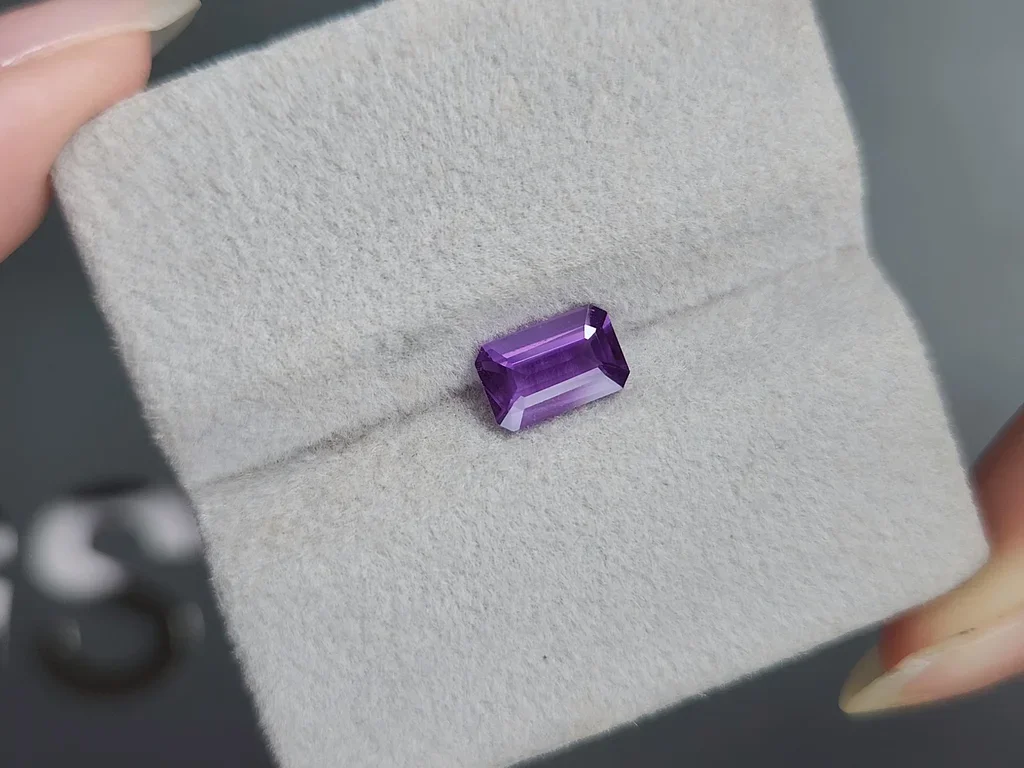 Unbeheizter saphir violetter im achteckschliff 1,14 carats, Sri Lanka Image №4
