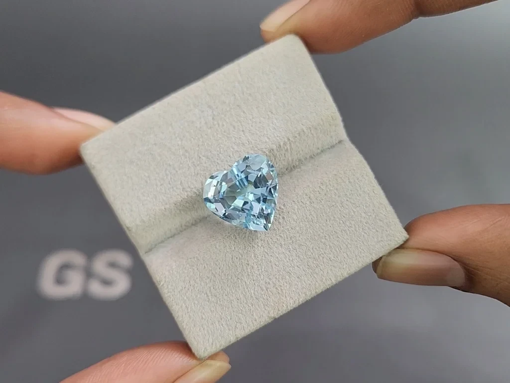 Aquamarin herzförmiger 6,04 karat, Mosambik Image №4