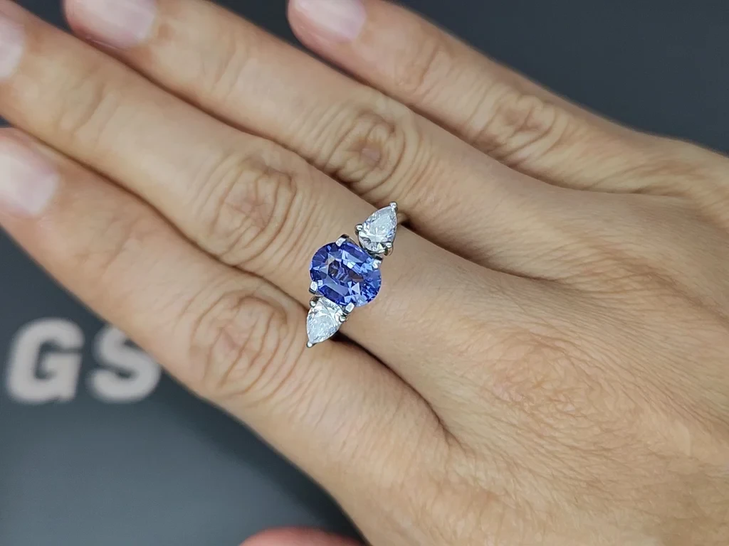 Saphir bleu taille coussin non chauffé de 2,05 carats, Sri Lanka Image №5
