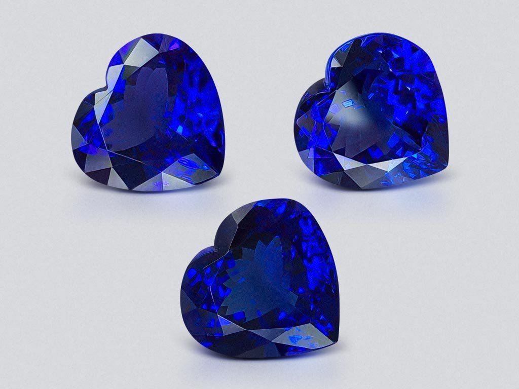 Set of Royal Blue tanzanites 43.75 ct  in heart shape from Tanzania Image №1