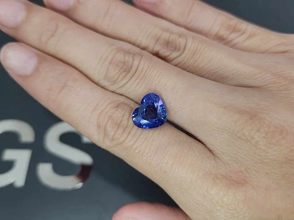 Saphir bleu taille cœur 4,84 ct, Sri Lanka Image №2