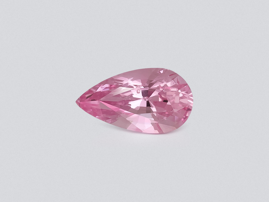 Saphir Padparadscha non chauffé forme poire 1,34 carat, Sri Lanka  Image №1