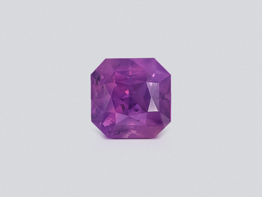Unheated purple sapphire radiant cut 8.32 carats, Sri Lanka Image №1