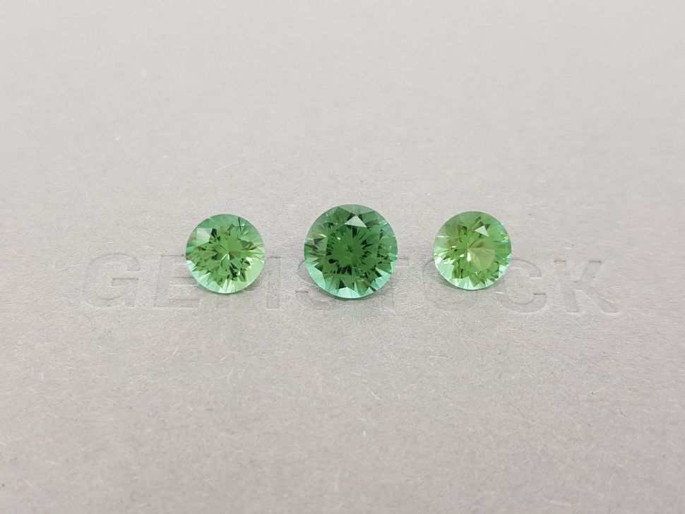 Set of three green round cut tourmalines 5.51 ct Image №1