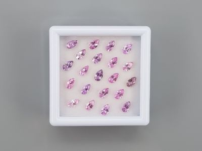 Set of calibrated sapphires 5x3 mm in pear cut 4.94 carats/21 pcs. photo