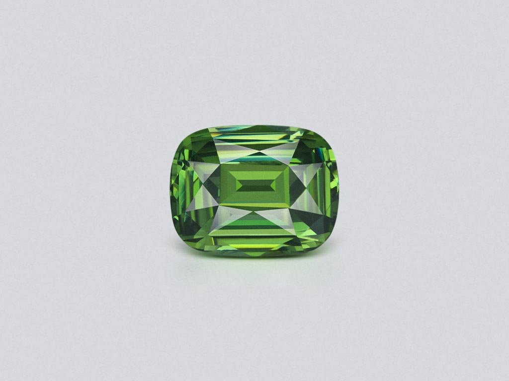 Green cushion cut natural zircon 7.59 carats, Sri Lanka Image №1