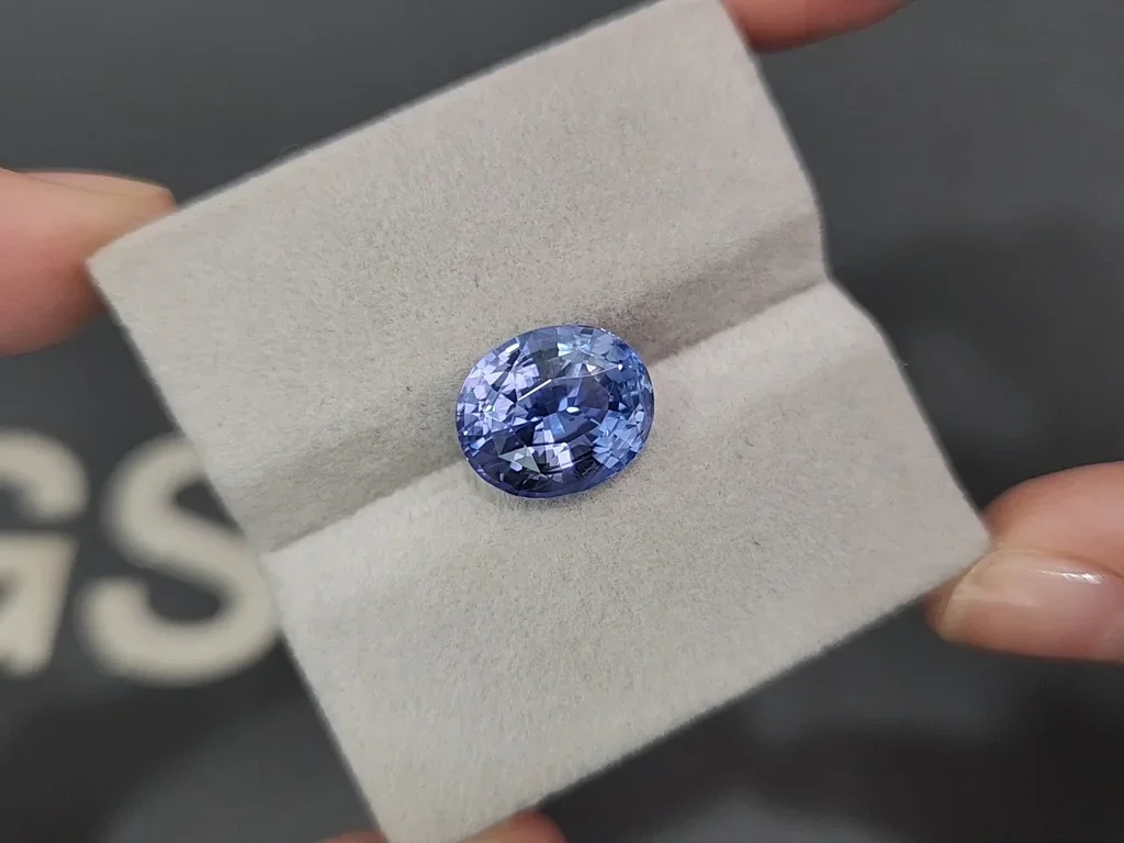 Zafiro azul sin calentar de talla ovalada de 7,55 quilates, Sri Lanka Image №4