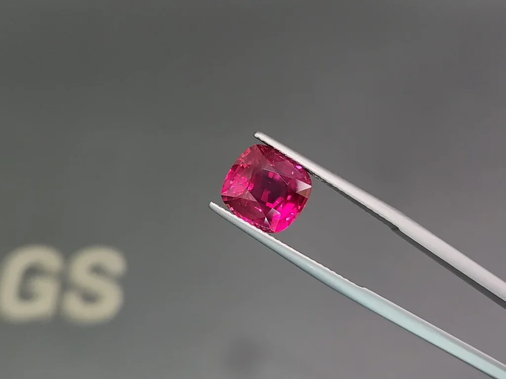 Unheated ruby in cushion cut 5.08 carats, Mozambique (GRS, Bellerophon) Image №3